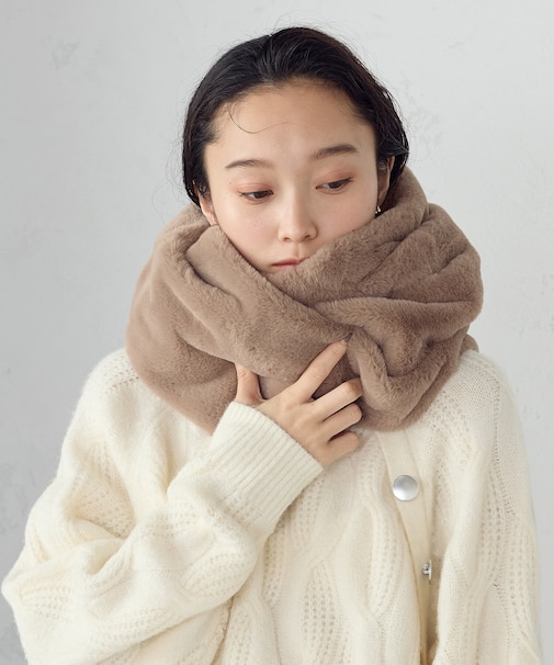 フェイクファースヌード