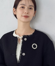 サークルブローチ