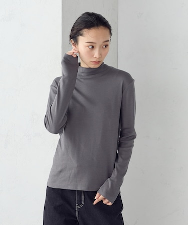 吸湿発熱 ハイネックTシャツ