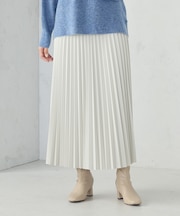 合成皮革プリーツスカート