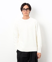 ケーブルブロッキングニット