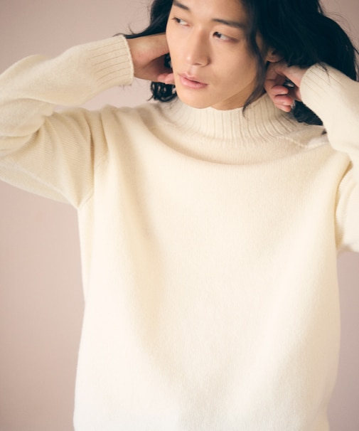 MADE IN JAPAN ナチュラルカラー ホールガーメントニット