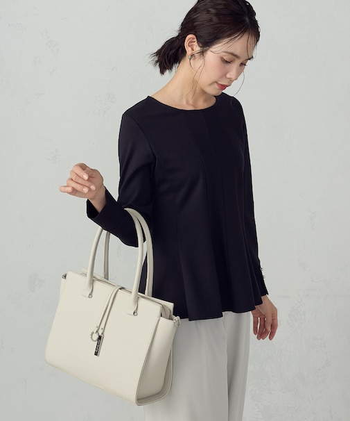 ロゴプレートトート