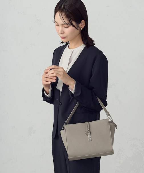 ロゴプレート ミニショルダー