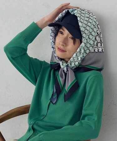 ブロックカラーモノグラムスカーフ