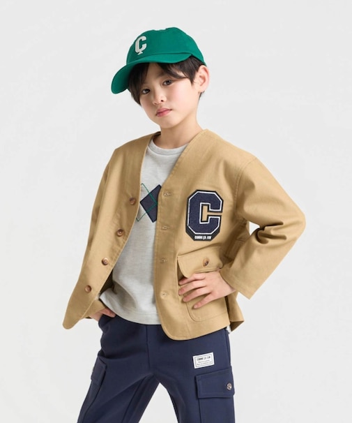 ワッペン付き ノーカラージャケット