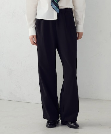 トラックパンツ