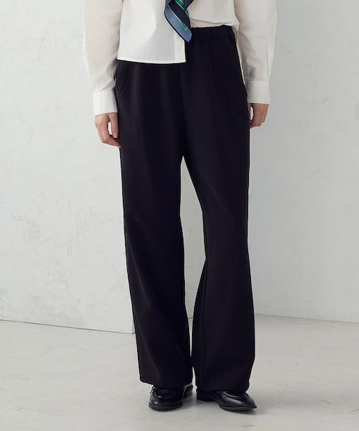 トラックパンツ