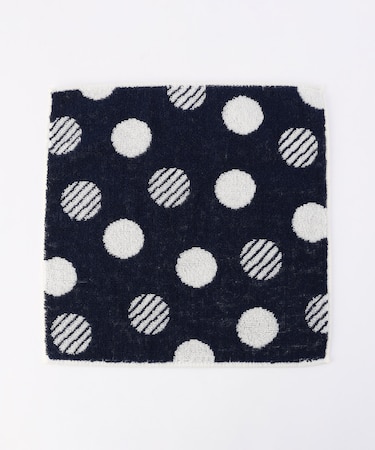 ドット柄ハンカチタオル