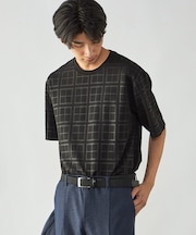 エンボスチェック クルーネックTシャツ