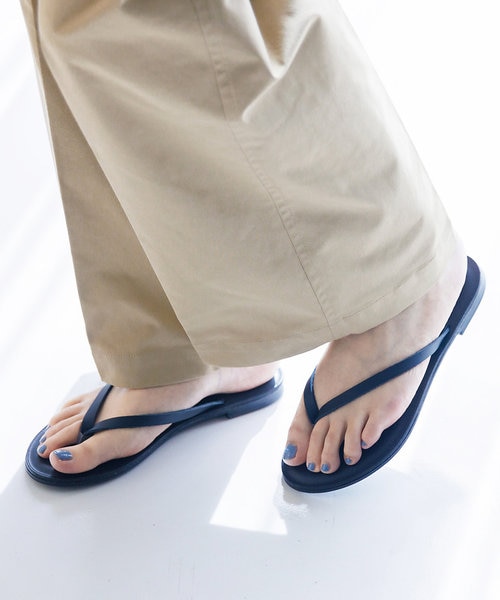 【未使用】NICOLAS LAINAS レオパード トングサンダル38 NICOLAS LAINAS/ニコラスライナス】レオパードトングサンダル