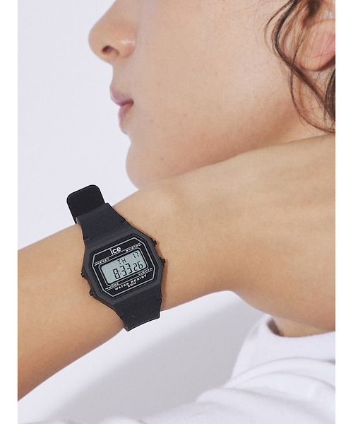 ICE-WATCH / アイスウォッチ】ICE DIGIT RETRO / 腕｜ルージュ・ヴィフ