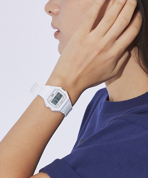 ICE-WATCH / アイスウォッチ】ICE DIGIT RETRO / 腕｜ルージュ・ヴィフ
