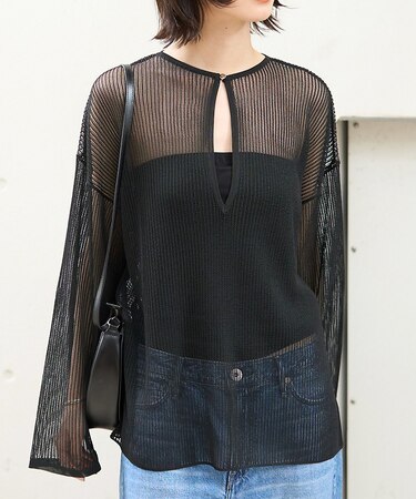 スキッパー風透かしメッシュニット