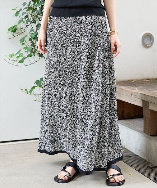 ストレッチサッカープリントスカート