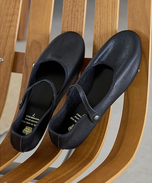 Ｔ　CROWN / レザーストラップシューズ / ブラック 23.5〜24 CROWN / レザーストラップシューズ / ブラック 23.5〜24 CROWN