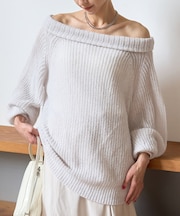 モヘア混オフショルラメニットプルオーバー