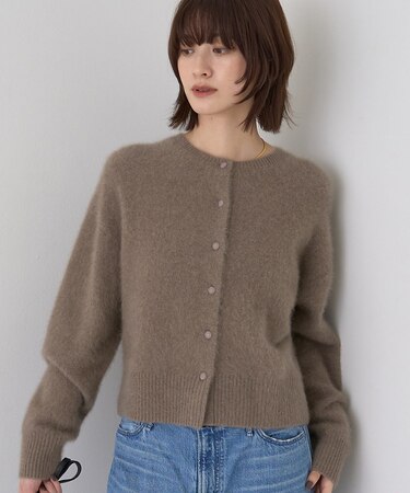 フォックスウールクルーネッククルミ釦カーディガン