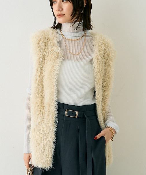 フェザーニットジレベスト