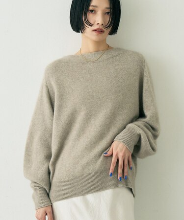 ラクーン混ボトルネックニットプルオーバー