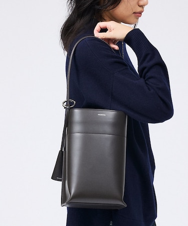 【ORSETTO/オルセット】SCATOLA スムースレザー ショルダーバッグ