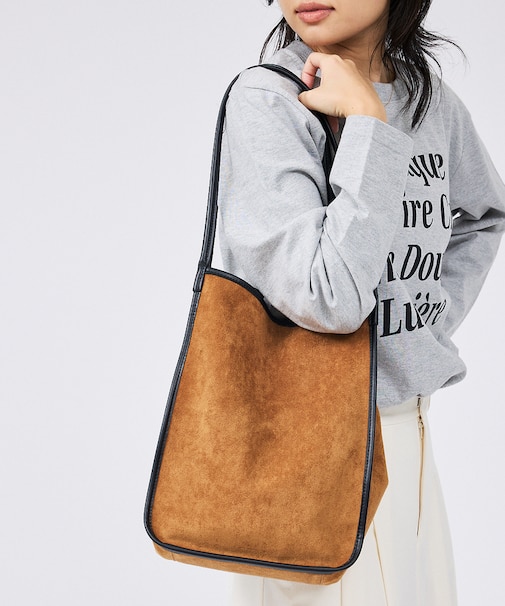 【IOMMI/イオミ】フェイクスエード トートバッグ 巾着付き