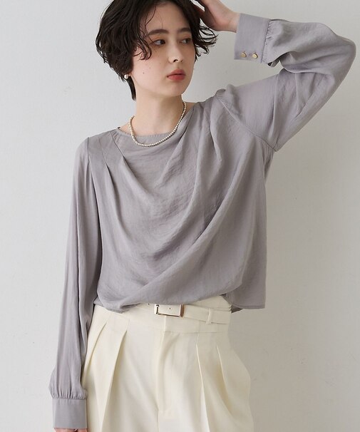 【一部店舗限定】ドレープサテンブラウス