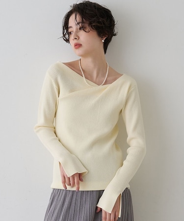 【一部店舗限定】ドレープスリットスリーブリブニット