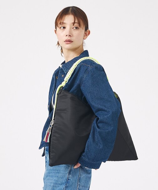 【cheek/チーク】ネオンハンドルトライアングルショルダー/C26002/ワン