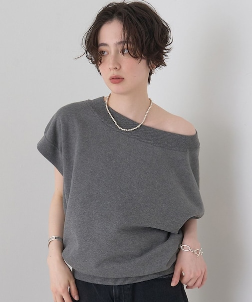 スレッド編裏毛風ニットプルオーバー