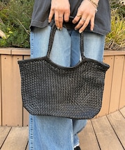 【The Bagmati/ザ バグマティ】レザーメッシュミニトート