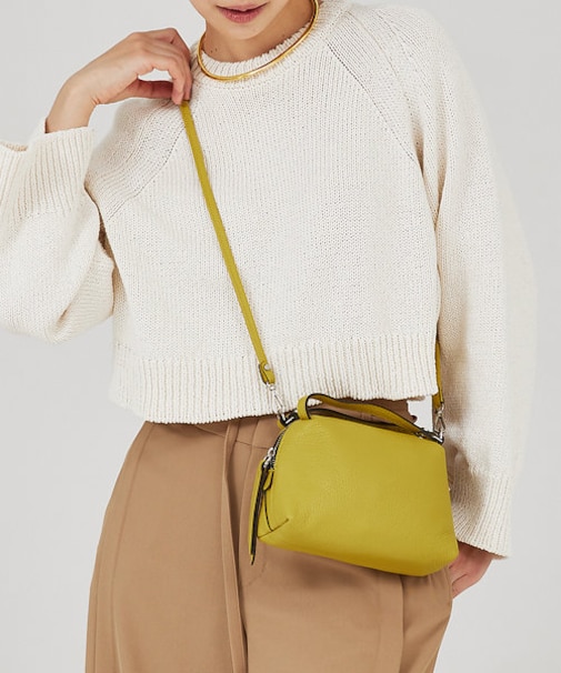 【GIANNI CHIARINI】レザーショルダーバッグ