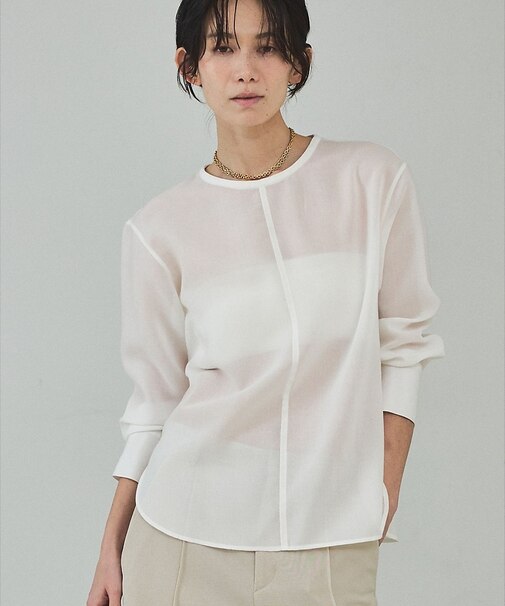 シアーTブラウス
