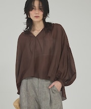 【シルク混で上品】ブライトローンボリュームシアーブラウス