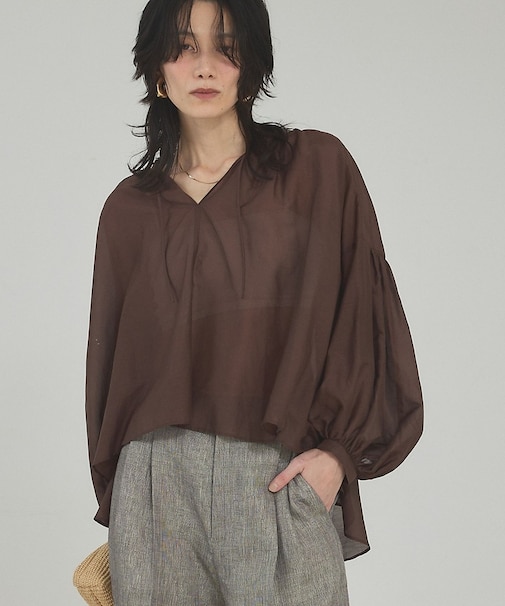 【シルク混で上品】ブライトローンボリュームシアーブラウス