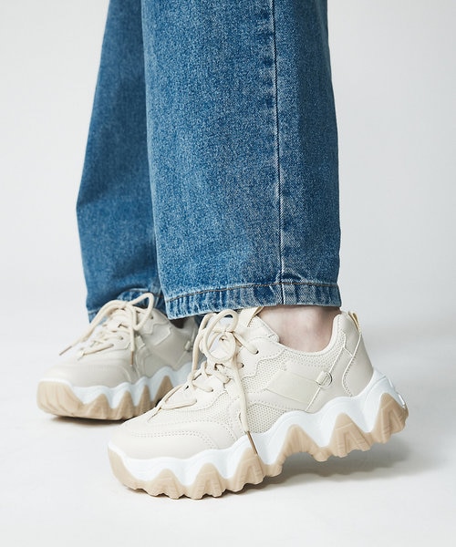 LAROUTE/軽量】レースアップ 厚底スニーカー|オゥ バニスターの LAROUTE/軽量】レースアップ 厚底スニーカー|オゥ バニスターの