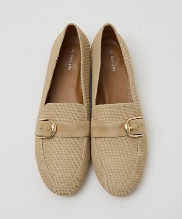 ホースバックルローファー