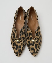 Ｖカットパンプス