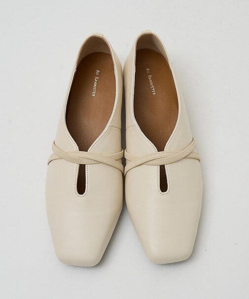 ストラップソフトレザーフラットパンプス