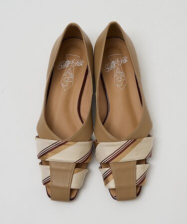 【シルクネクタイ生地使用】グルカモチーフ フラットパンプス