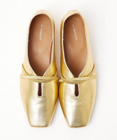 ストラップソフトレザーフラットパンプス