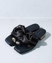【サムメタル】ストレッチサテンサンダル