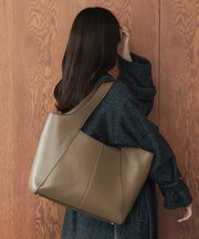 【kariさんコラボ】ポーチ付き多機能オープントート/A4/通勤/16インチPC