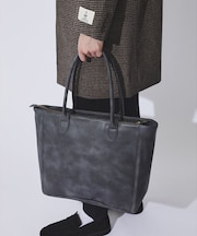 【展開店舗限定】ネオレザー トートバッグ