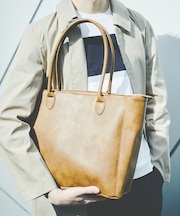 【展開店舗限定】ネオレザー トートバッグ