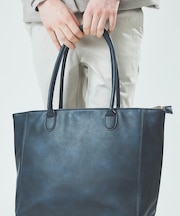 【展開店舗限定】ネオレザー トートバッグ