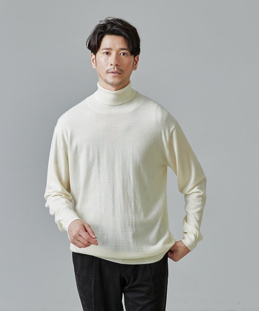 【シルクの様な光沢】カシミヤ タートルネック ニット
