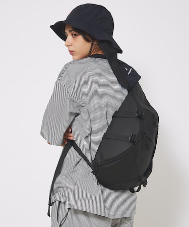 【SML /エスエムエル 】TECH SHOULDER BAG /ワンショルダー