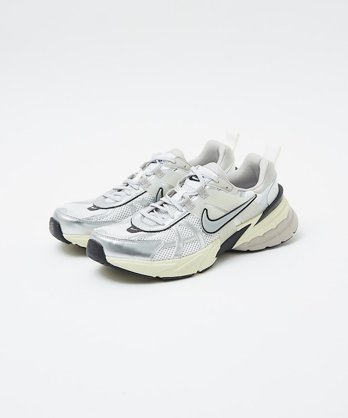 【NIKE / ナイキ】 V2K RUN / V2Kランスニーカー