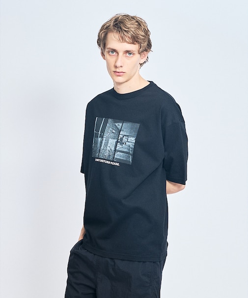 DoNotDisturb グラフィック プリント 半袖Tシャツ/オーバーサイズ/